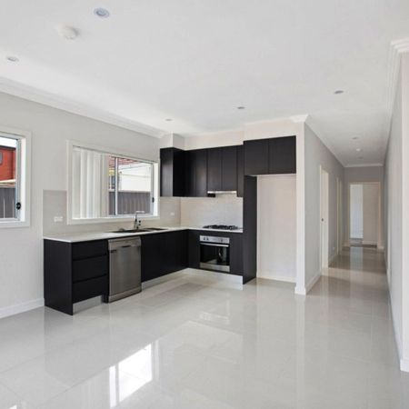 Everything at your Doorstep - Photo 4