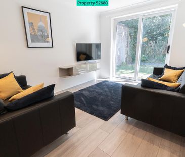 6 bedroom semi-detached house to rent - Photo 1