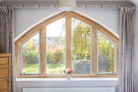 Dunford Barn, GL7 - Photo 3