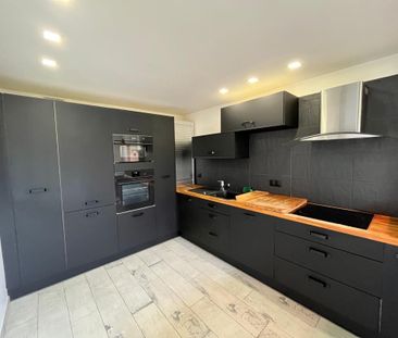 Location Appartement 3 pièces 64m² L HAY LES ROSES 94240 - Photo 3