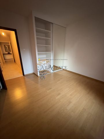 Location Appartement 4 pièces 88m² BASTIA 20200 - Photo 2