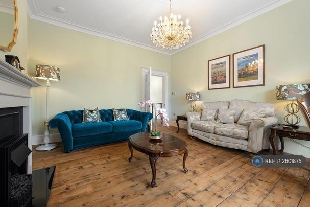 2 bedroom maisonette to rent - Photo 1