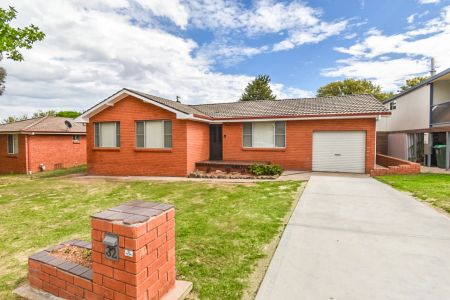 32 Anzac Place, Orange. - Photo 4