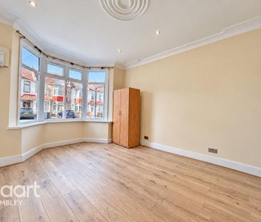 4 bedroom terraced house to rent - Photo 3