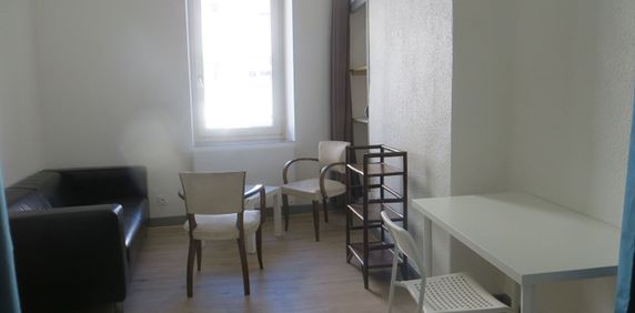 Appartement Clermont-Ferrand - 26 m² - Photo 2