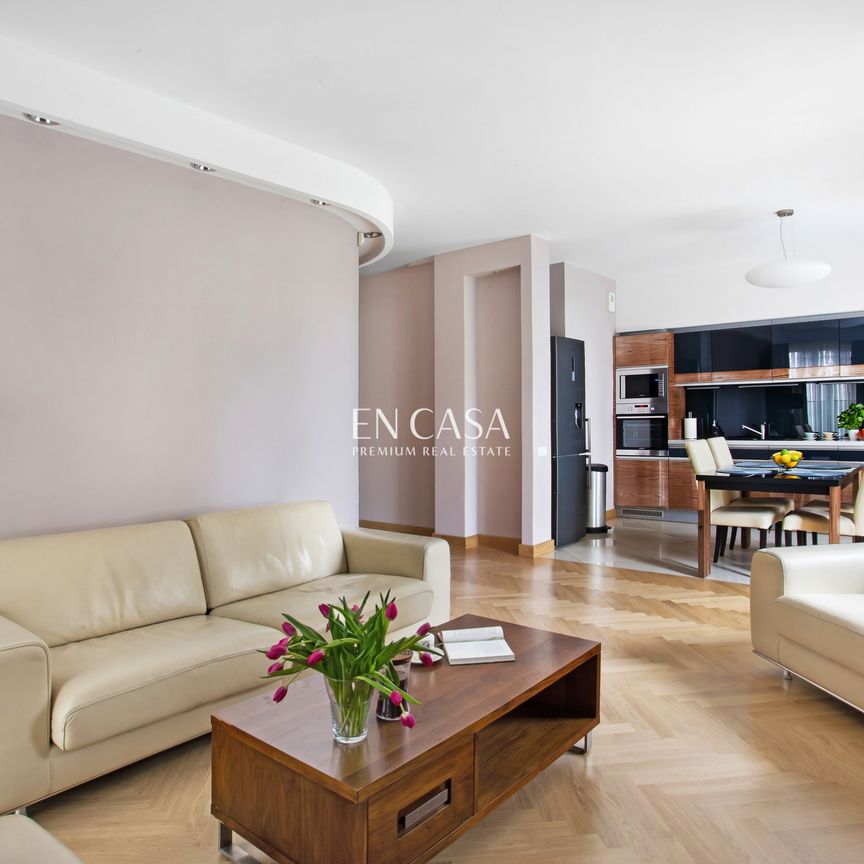 Wygodne 3 pokoje w budynku z basenem - Zdjęcie 1