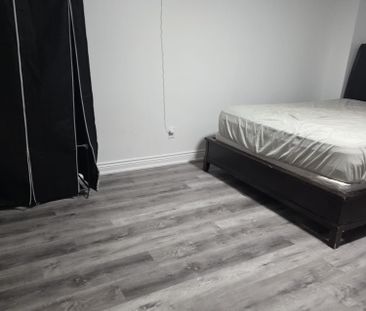 For Lease - 60 Alden Square, Ajax, Ontario - Photo 2