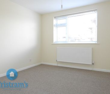 2 bed Apartment for Rent - Photo 2