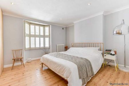 3 bedroom property to rent in Hove - Photo 2