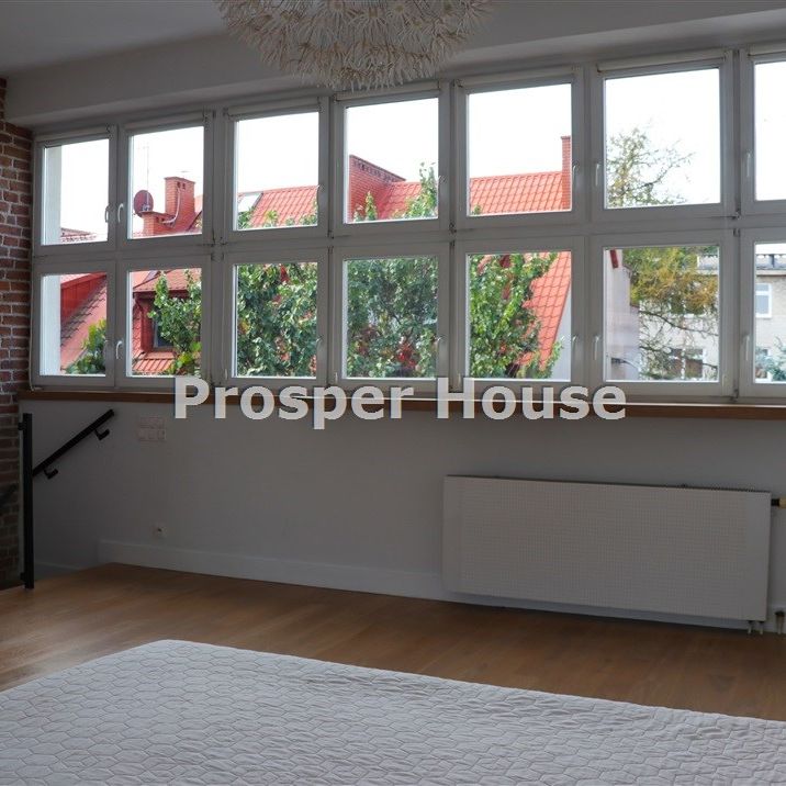 Warszawa, Śródmieście, Nowe Miasto - Zdjęcie 1