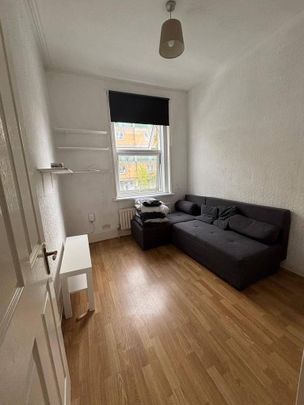 3 bedroom maisonette to rent - Photo 1