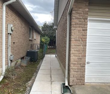 For Lease - 139 Riverview Street Unit# Lower Unit, Oakville, Ontario - Photo 6