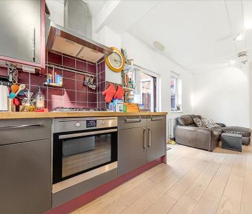 2 bedroom apartment to rent - Photo 5