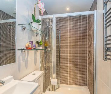 2 bedroom apartment to rent - Photo 6