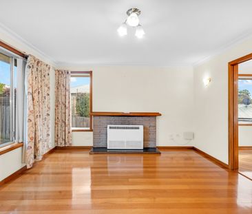 Charming Family Home - Photo 6