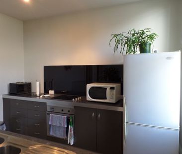 One bedroom unit, located in a secure complex, complete with an ele... - Photo 1
