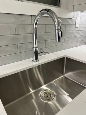 For Lease - 101 Kenwood Avenue Unit# 2, Toronto, Ontario - Photo 1