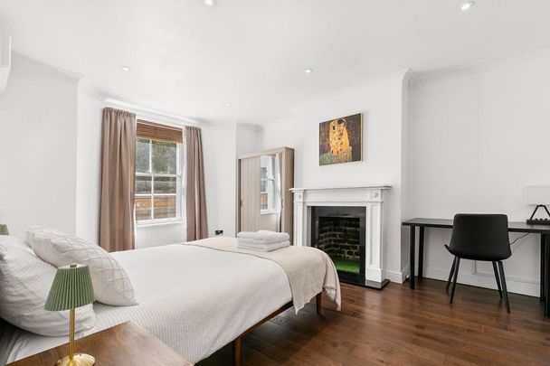 3 bedroom flat to rent - Photo 1