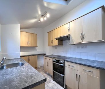 2 bedroom terraced house to rent - Photo 5