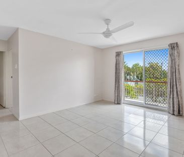 Convenient Living! 2-Bedroom Apartment In Gordon Park! - Photo 6