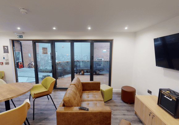 Gold 3 Bed Apartment - Photo 1