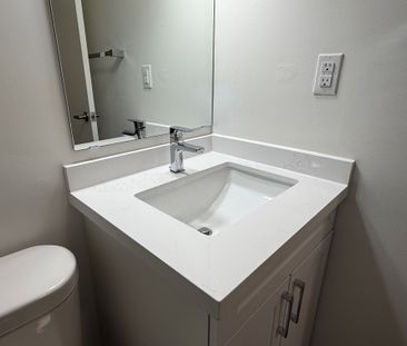 For Lease - 601 Dundas Street Unit# 209, Whitby, Ontario - Photo 5