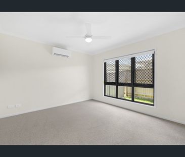 SLEEK, SPACIOUS & EASY LIVING - Photo 1