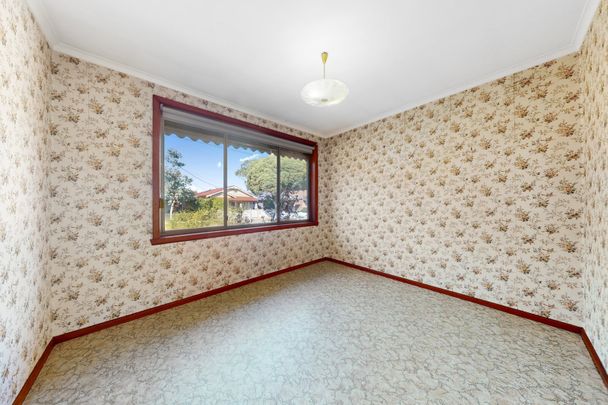 33 Bruce Street, Coburg VIC 3058 - Photo 1