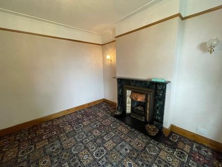 4 bedroom detached house to rent - Photo 2