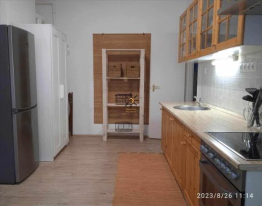 Kiadó lakás - Pécs - Fotó 1
