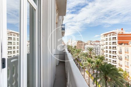 Flat for rent with views in Ruzafa (Valencia) - Photo 3