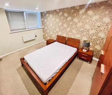 2 bedroom flat to rent - Photo 4