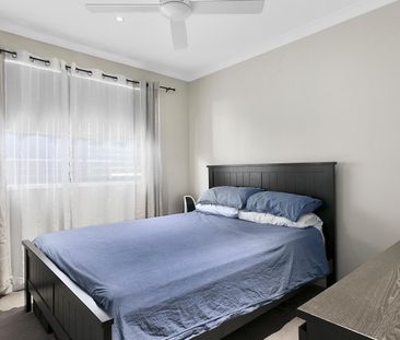 Three Level Executive Townhouse - Photo 6