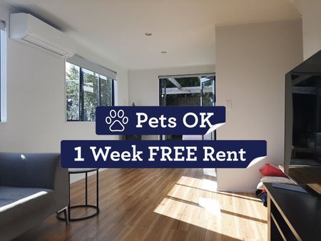 Spacious Family Home in Massey - Photo 5