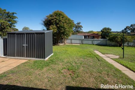 34 Callaghan Street, Ashmont, NSW 2650 - Photo 5