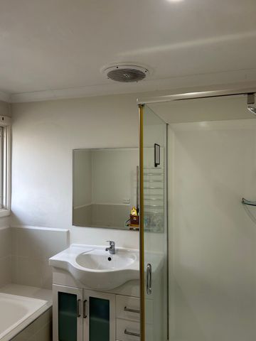 Altona North - Photo 4