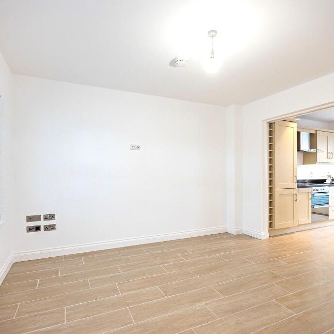 3 Meeting Street, Royal Hillsborough, BT26 6GP - Photo 1