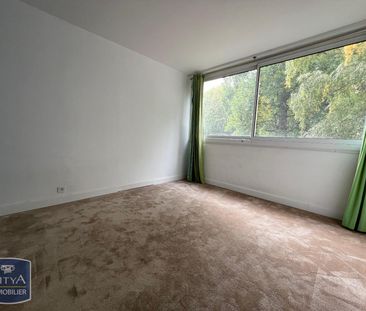 Location Appartement 3 pièces 78m² VILLE D AVRAY 92410 - Photo 3