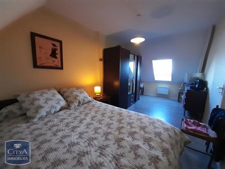 Location Maison 3 pièces 70m² ISSOUDUN 36100 - Photo 2