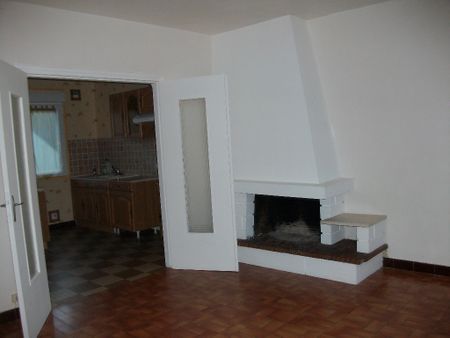 Location Maison 6 pièces 90m² - Photo 4