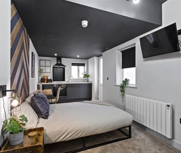 Studio to rent - Photo 1