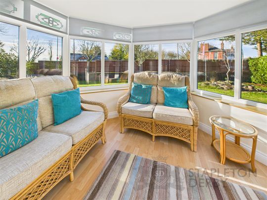 4 Bedroom Detached House for Rent - Photo 1