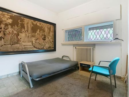 Statige woning met 6 slaapkamers en zonnige tuin te Pittem. - Foto 2