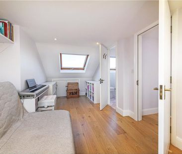 4 bedroom terraced house to rent - Photo 5