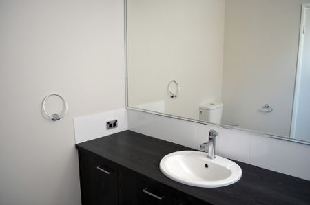 52 Villatella Gardens, Piara Waters, WA 6112 - Photo 2