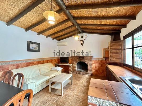 Alquiler de casa o chalet independiente en El Cigarral - Dehesa - Borrajo - Photo 1