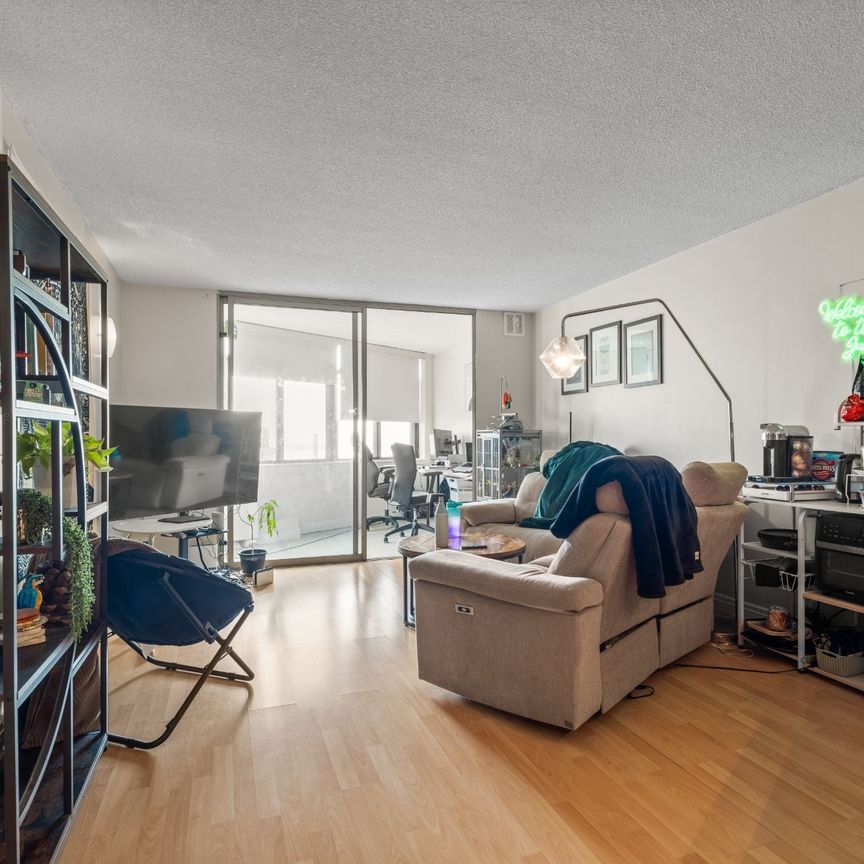 For Lease - 250 Queens Quay Unit# 1307, Toronto, Ontario - Photo 1