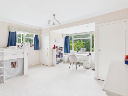 Burkes Road, Beaconsfield,HP9 - Photo 5