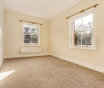 An attractive Victorian property located in the heart of the villag... - Photo 3