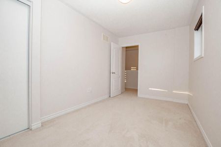 For Lease - 84 Tysonville Circle, Brampton, Ontario - Photo 2